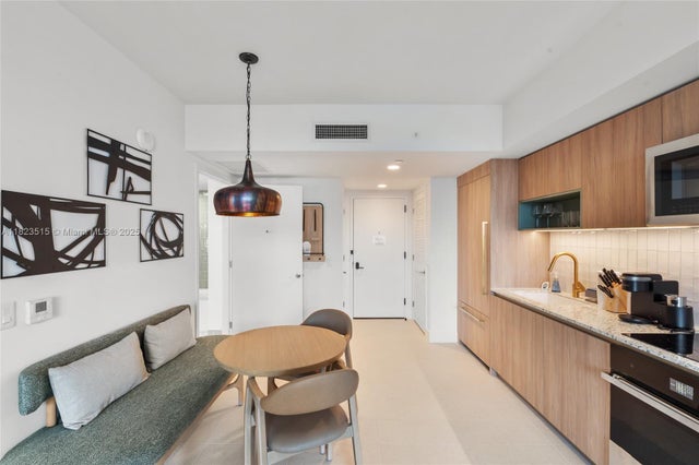 5 of 68 - 601 Ne 1st Av 3104, Miami, FL