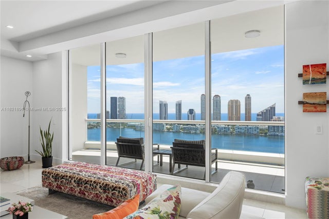 3 of 52 - 6000 Island Blvd Ph7, Aventura, FL