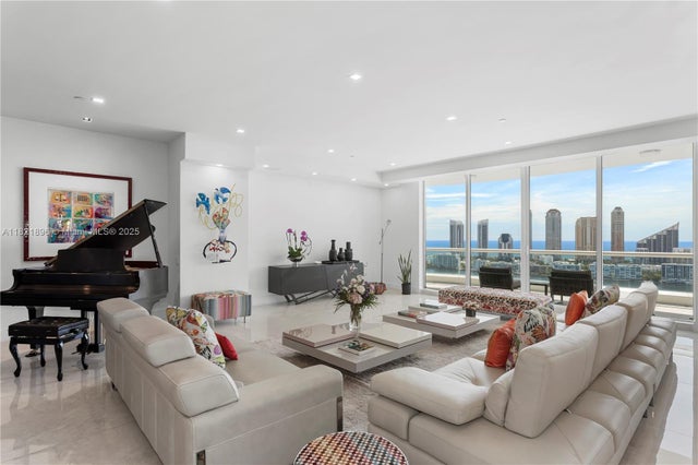 5 of 52 - 6000 Island Blvd Ph7, Aventura, FL