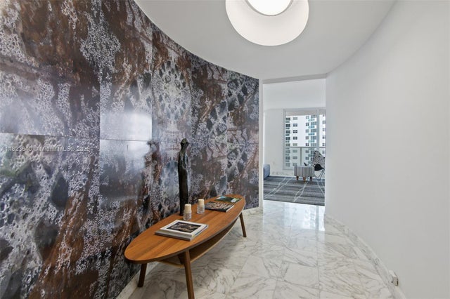 2 of 29 - 2751 S Ocean Dr 505n, Hollywood, FL