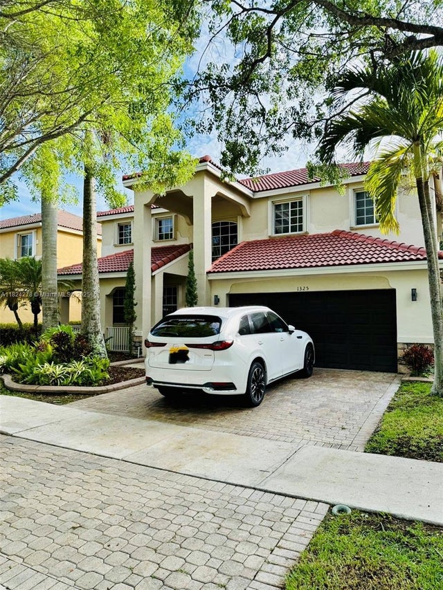 2 of 22 - 1325 Chenille Cir, Weston, FL
