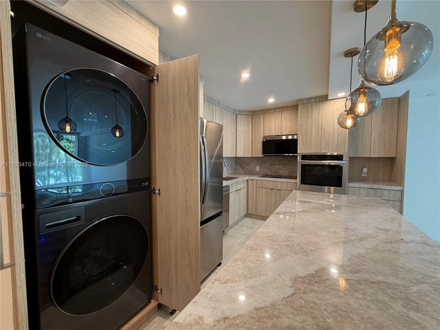 1 of 59 - 19390 Collins Ave 224, Sunny Isles Beach, FL