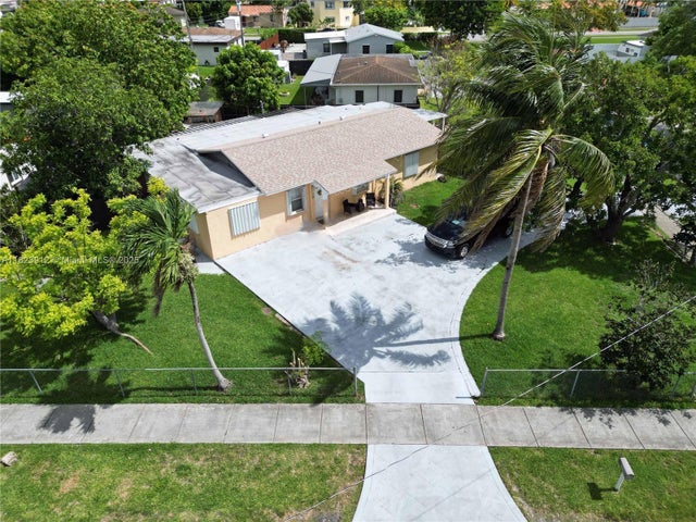 1 of 17 - 8301 Sw 38th St, Miami, FL