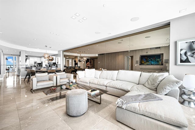 5 of 37 - 17121 Collins Ave 2304, Sunny Isles Beach, FL
