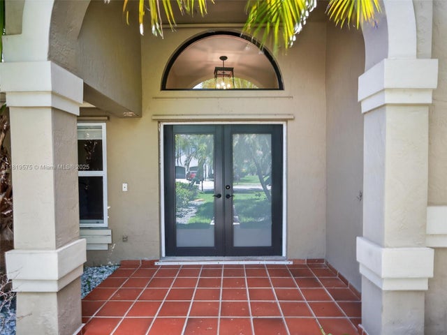 3 of 42 - 782 Lake Blvd, Weston, FL
