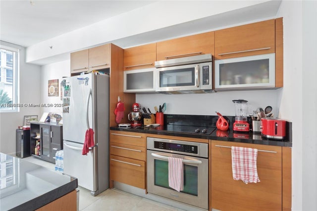 3 of 8 - 253 Ne 2nd St 1108, Miami, FL