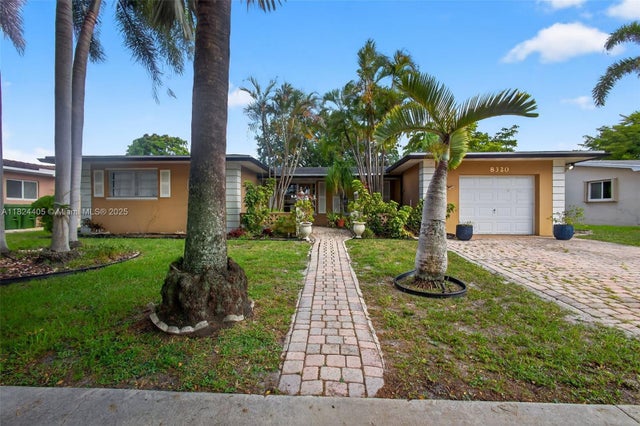 5 of 48 - 8320 Pasadena Blvd, Pembroke Pines, FL