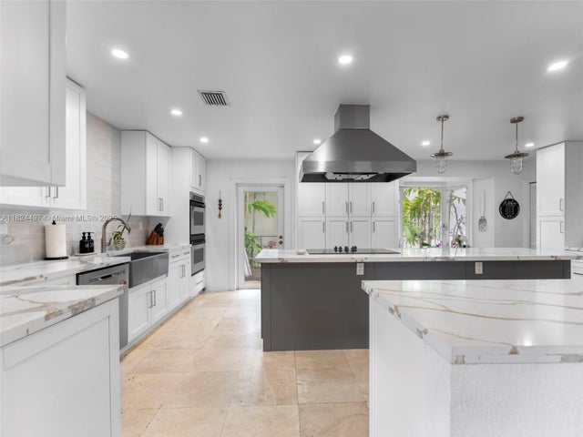 4 of 85 - 1851 Sw 126th Ct, Miami, FL