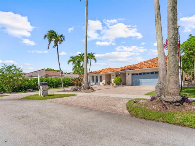 5 of 85 - 1851 Sw 126th Ct, Miami, FL