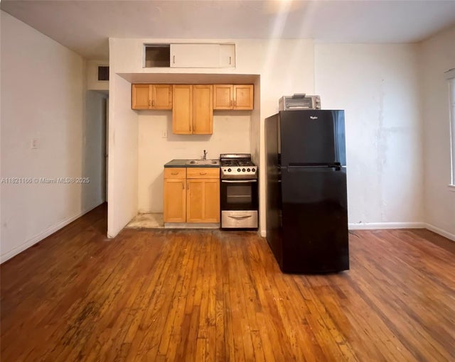 5 of 12 - 1555 Pennsylvania Ave 105, Miami Beach, FL