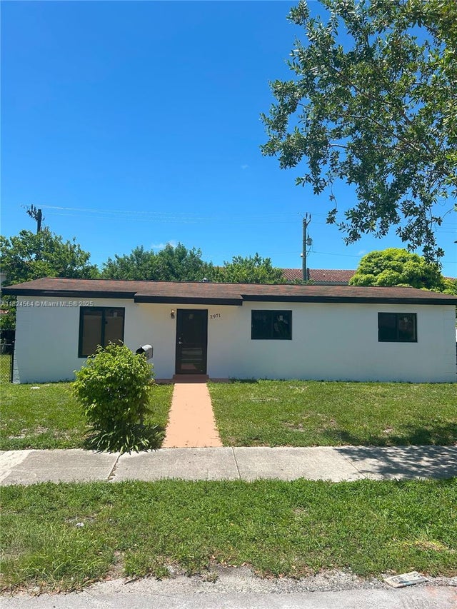 4 of 39 - 2971 Nw 179th St, Miami Gardens, FL