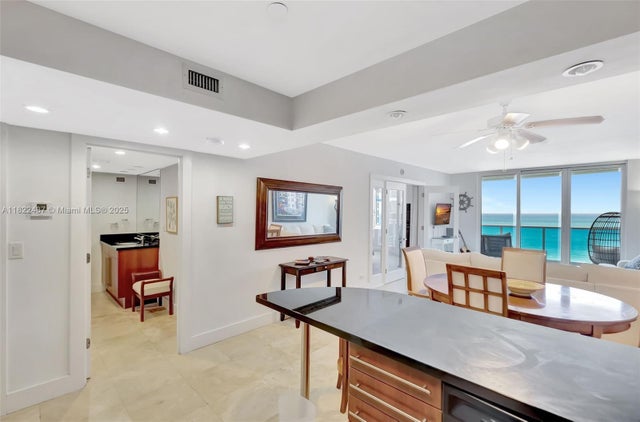 3 of 46 - 2301 Collins Ave 1425, Miami Beach, FL