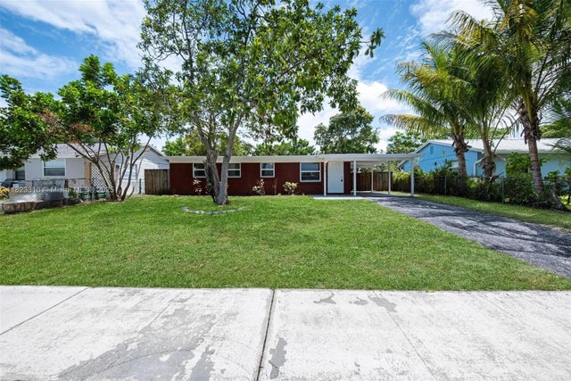 1 of 41 - 3818 Everglades Rd, Palm Beach Gardens, FL