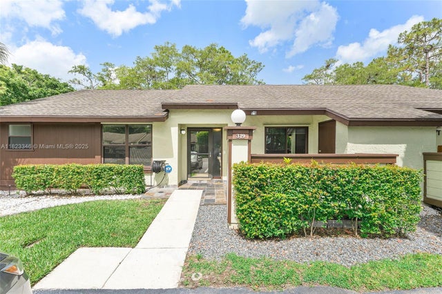 1 of 42 - 319 Elmira Ct, Royal Palm Beach, FL