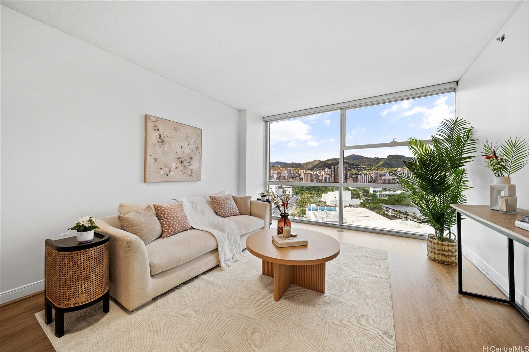 Photo of Listing #202514374