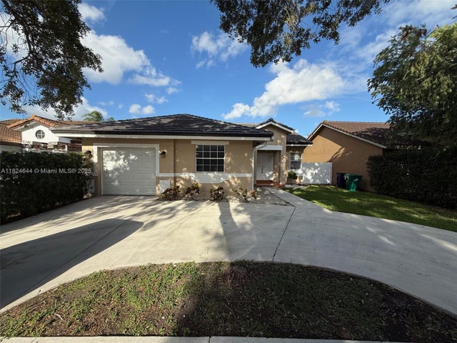 1 of 20 - 651 Nw 134th Ave, Miami, FL