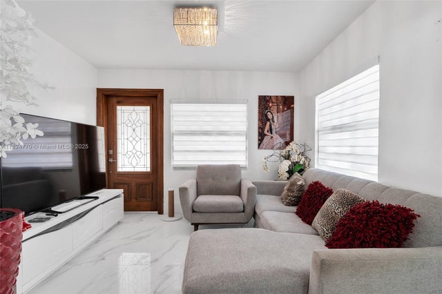 5 of 41 - 31 Sw 58th Ct, Miami, FL