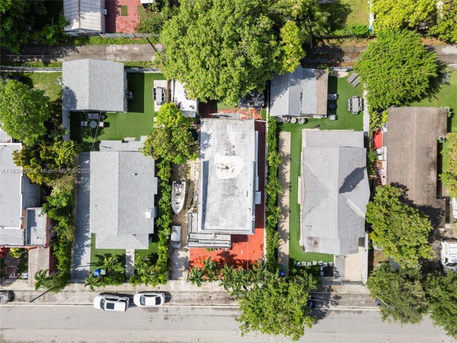 5 of 28 - 50 Nw 34th Ter, Miami, FL