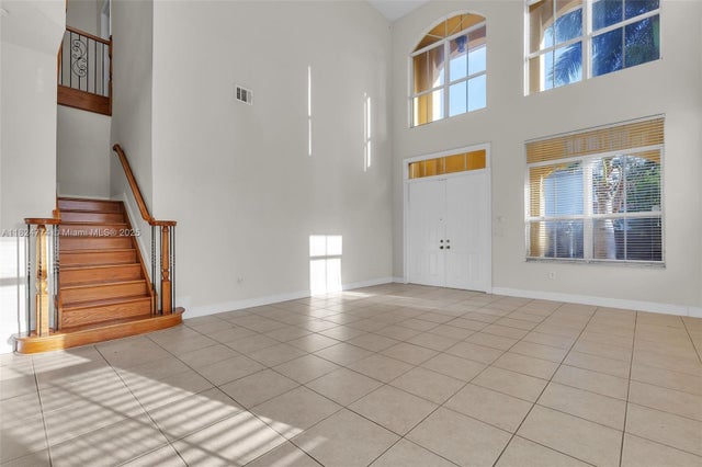 4 of 32 - 15802 Sw 63rd Ter, Miami, FL