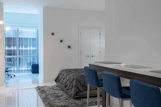 5 of 65 - 851 Ne 1st Ave 503, Miami, FL