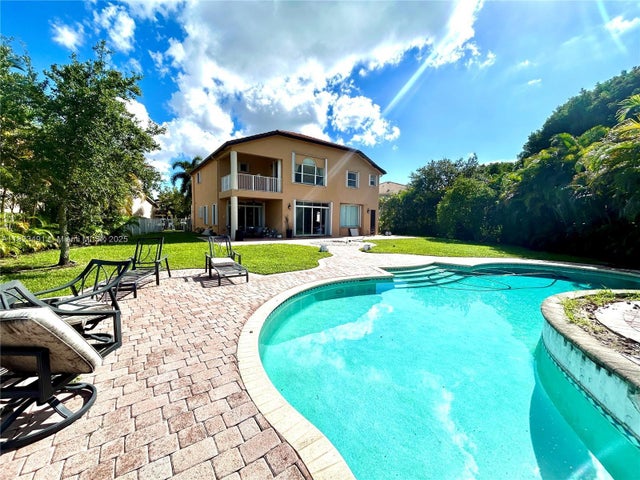4 of 14 - 5058 Sw 170th Ave, Miramar, FL