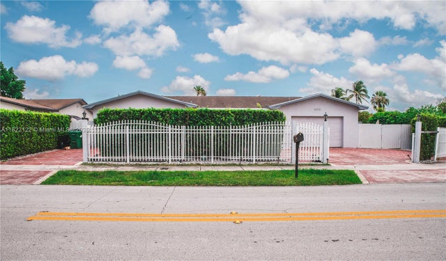 1 of 35 - 10770 Sw 172nd St, Miami, FL