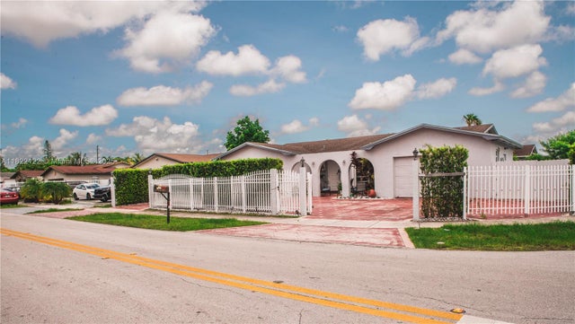 2 of 35 - 10770 Sw 172nd St, Miami, FL