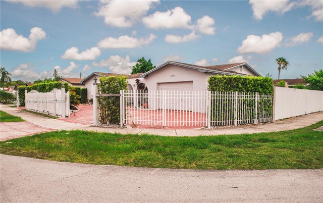 3 of 35 - 10770 Sw 172nd St, Miami, FL