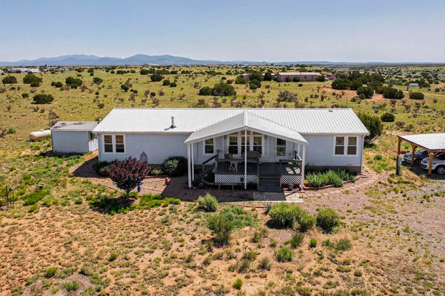 218 Haozous Road, Santa Fe