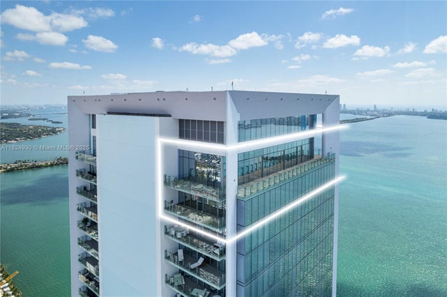 1 of 24 - 700 Ne 26th Ter Ph-02, Miami, FL