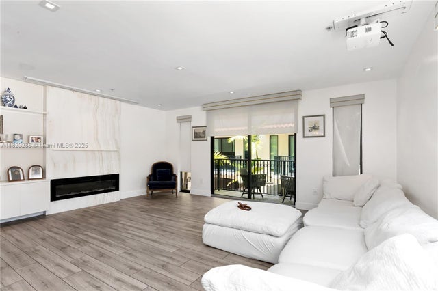 5 of 40 - 1150 98th St 10, Bay Harbor Islands, FL