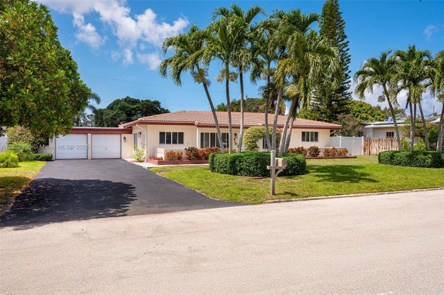 3 of 31 - 435 Ne 36th St, Boca Raton, FL