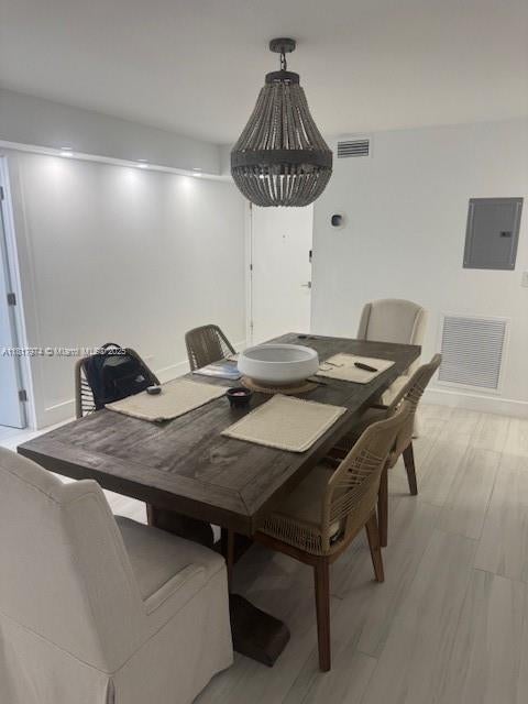 4 of 11 - 6039 Collins Ave 1516, Miami Beach, FL