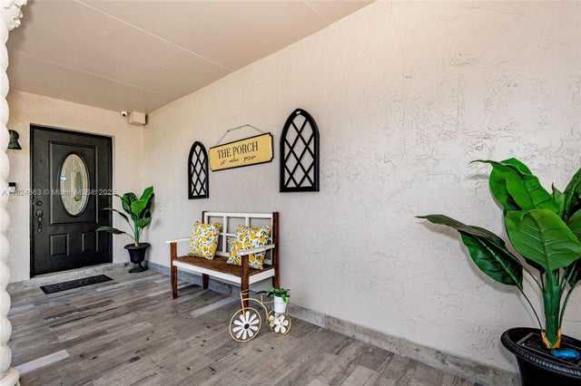 4 of 34 - 11700 Sheridan St, Pembroke Pines, FL