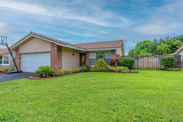 1 of 25 - 2357 Nw 92nd Ave, Coral Springs, FL