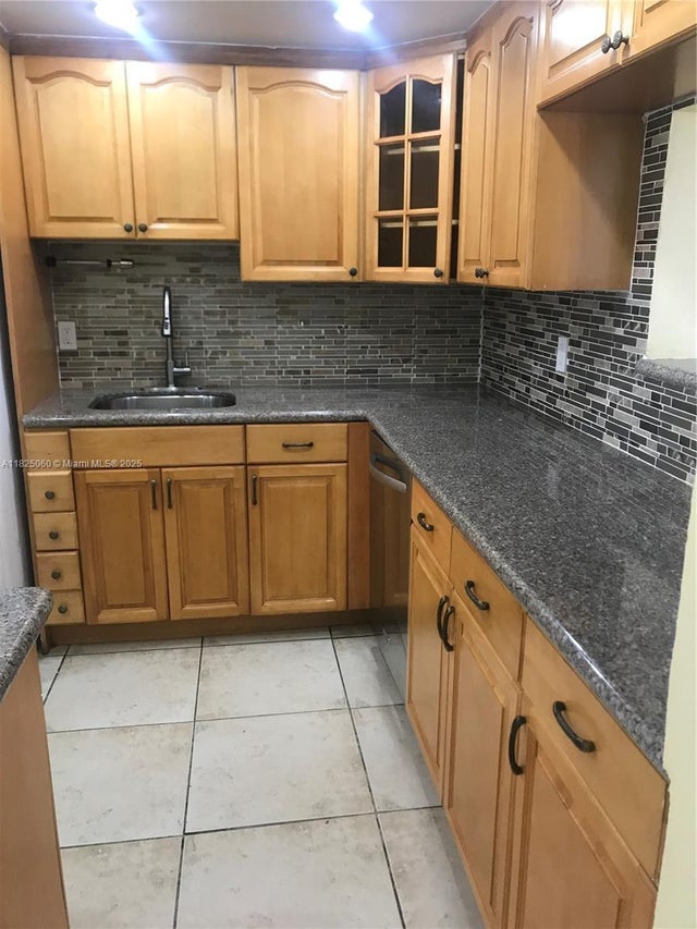 2 of 15 - 1145 Normandy Dr 304, Miami Beach, FL