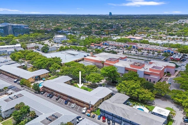 2 of 39 - 3600 Harrison St 16b, Hollywood, FL