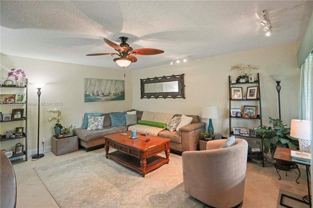 5 of 39 - 3600 Harrison St 16b, Hollywood, FL