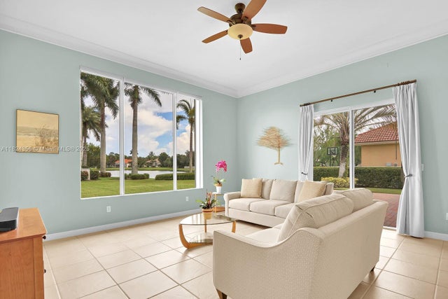 5 of 35 - 819 Sw Bromelia Ter, Stuart, FL