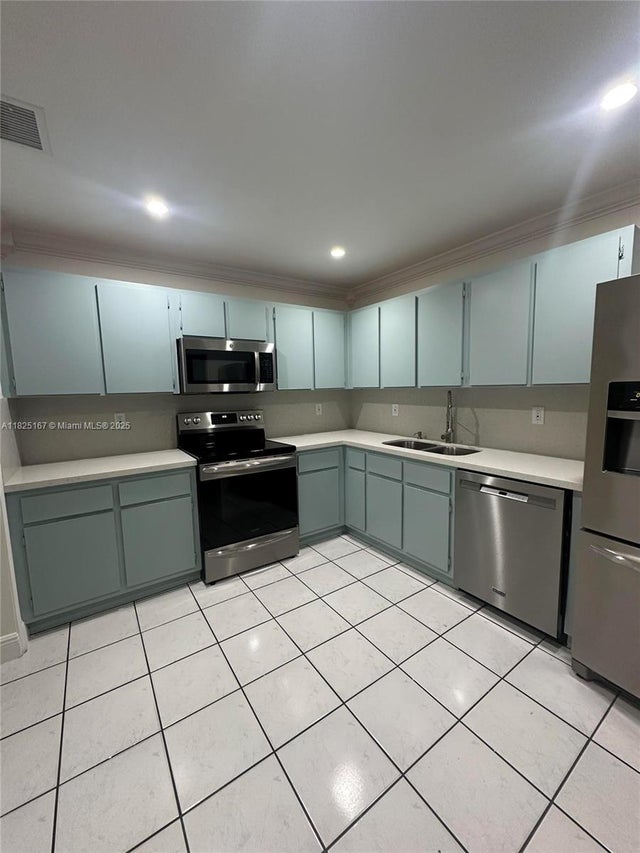 5 of 18 - 9510 Sw 151st Ct, Miami, FL