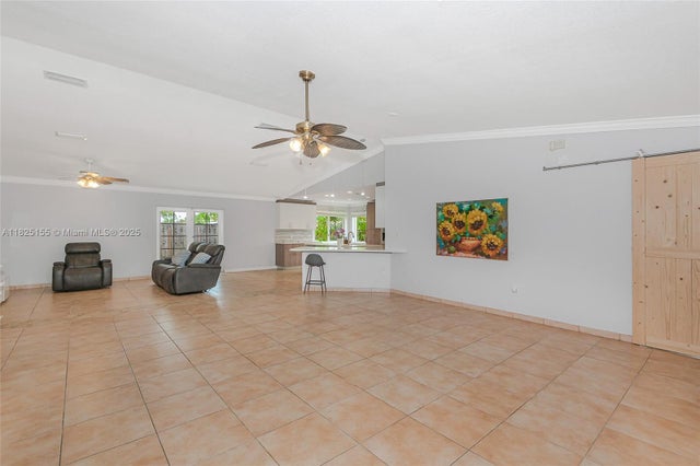 3 of 36 - 16859 Crestview Ln, Weston, FL