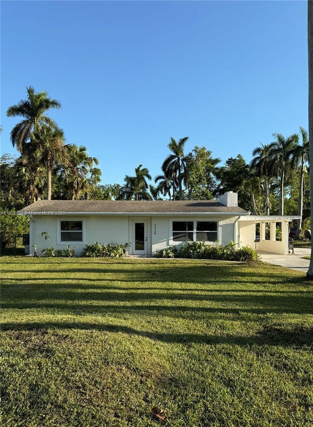 2 of 10 - 4438 E Riverside Drive, Fort Myers, FL