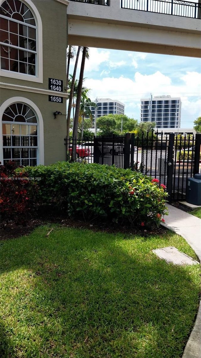 1 of 36 - 1640 Presidential Way 103, West Palm Beach, FL
