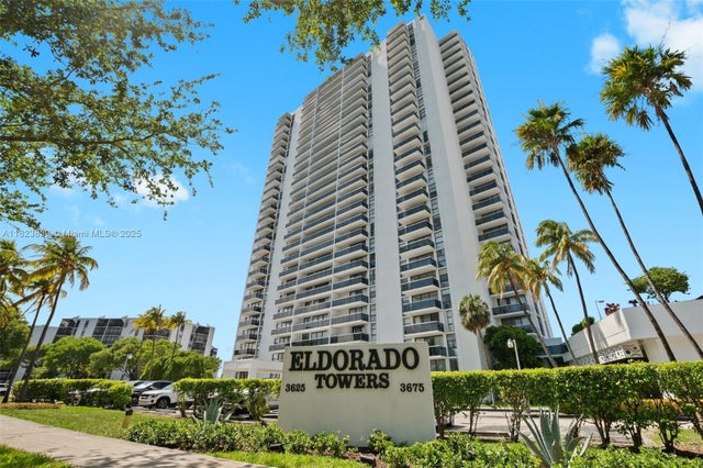 2 of 19 - 3625 N Country Club Dr 2205, Aventura, FL