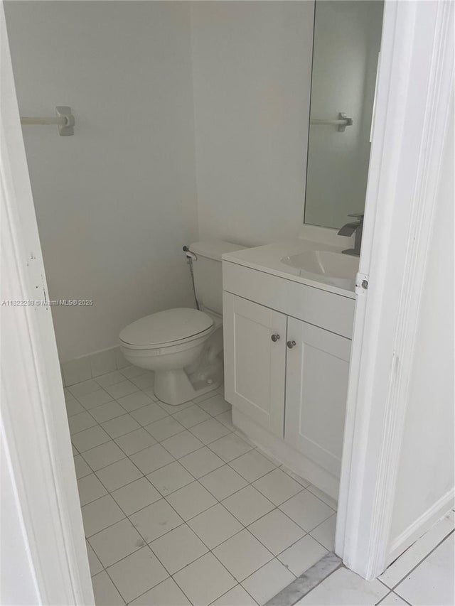3 of 16 - N/A, Coral Springs, FL