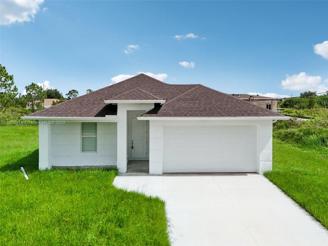 1 of 39 - 3411 62nd St W, Lehigh Acres, FL