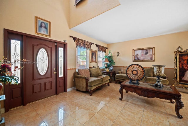 5 of 47 - 726 Nw 136th Ave, Miami, FL