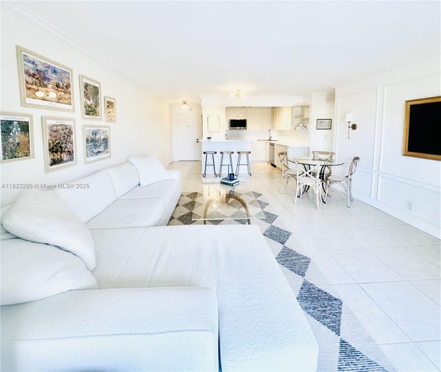 4 of 19 - 1625 Se 10th Ave 305, Fort Lauderdale, FL