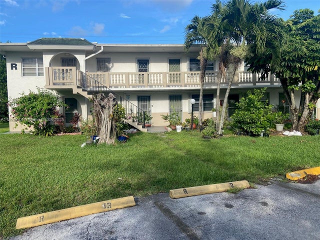 1 of 3 - N/A, Miami, FL