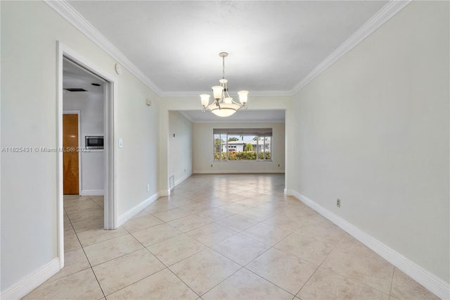 5 of 24 - 8220 Nw 24th Ct, Pembroke Pines, FL